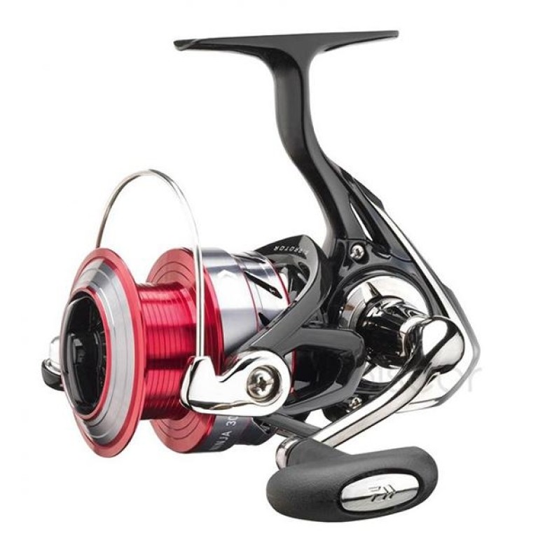 Daiwa Ninja LT 4000-C elsőfékes orsó