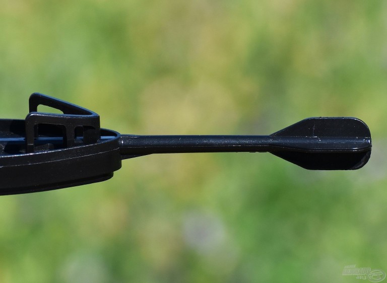 Haldorádó Dart Pro L - Távdobó method kosár