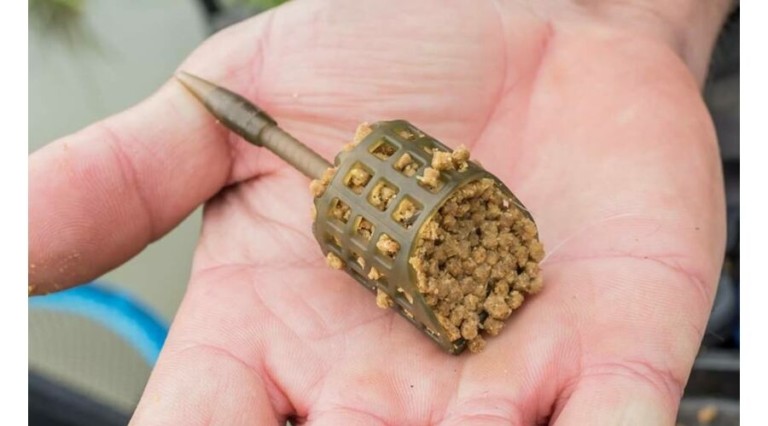 Preston Ics In-Line Pellet Feeder Medium - Method kosár