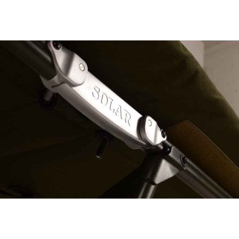 Solar Tackle SP C-Tech Bedchair Wide (Includes Detachable Bag) - Extra széles horgászágy