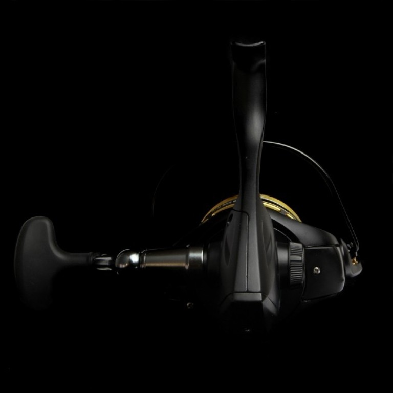 Reiva Sabalo 3000 5+1 cs pergető orsó