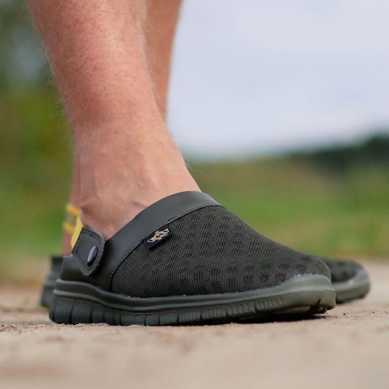 Vass 'Easy-Bac' Fishing Trainers Khaki - Papucs