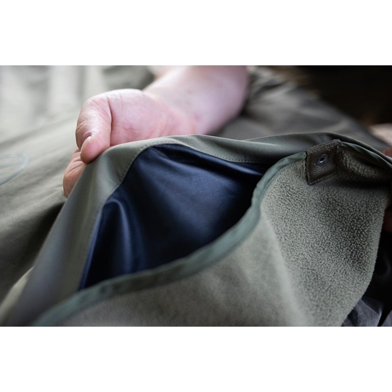 Korda Dry Kore Bedchair Cover - Ágytakaró