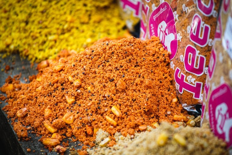 Novák Feeder Manna Mangó-Méz - Tejsavas erjesztésű készre kevert etetőanyag