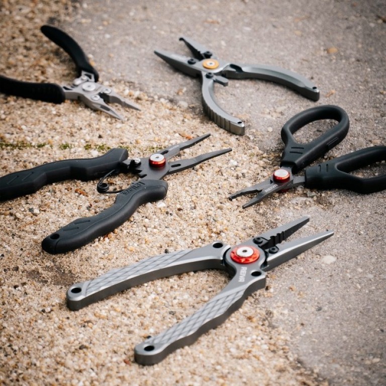 Reiva Fishing Plier - Multifunkcionális Fogó + Olló