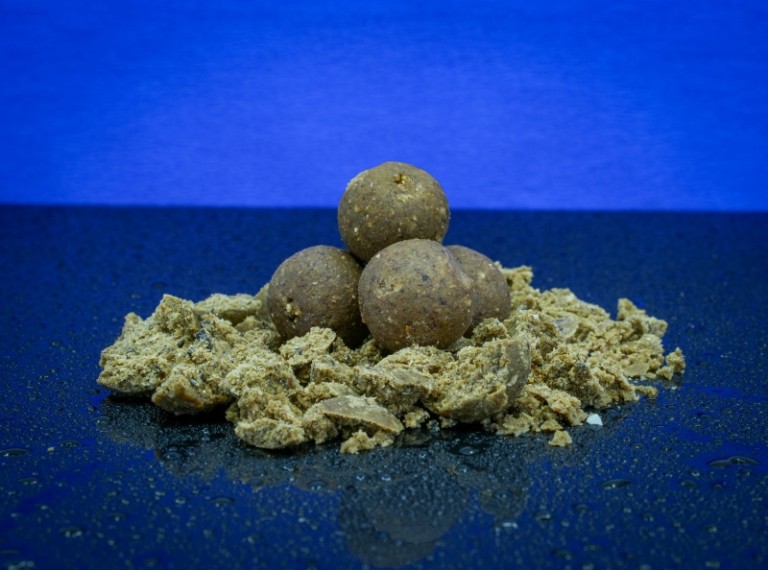 Bait Bait Mentor bojli tartósított 24 mm