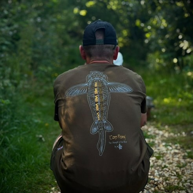 Vass Carp Rising T-Shirt Khaki Edition - Póló