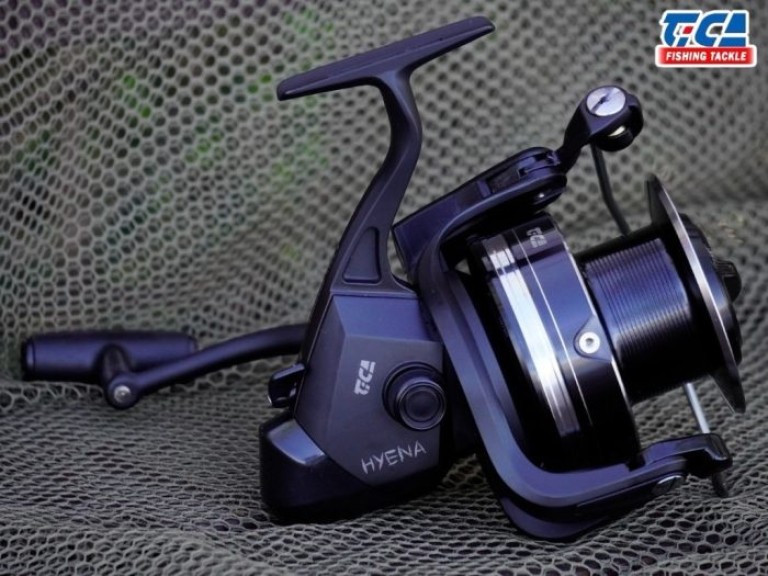Tica Hyena 10000 - Elsőfékes Harcsázó Orsó