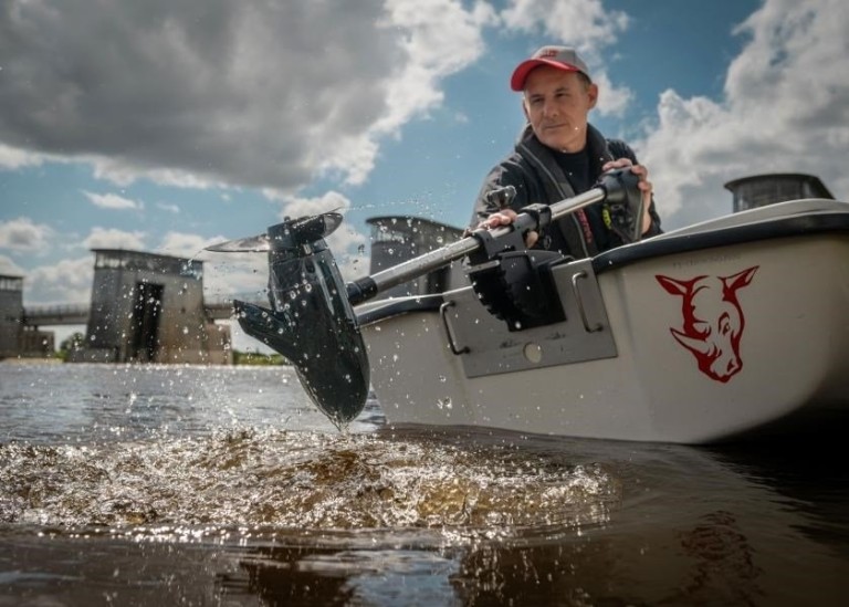 Rhino BLX 80 V2 Electric Outboard Motor - Elektromos csónakmotor