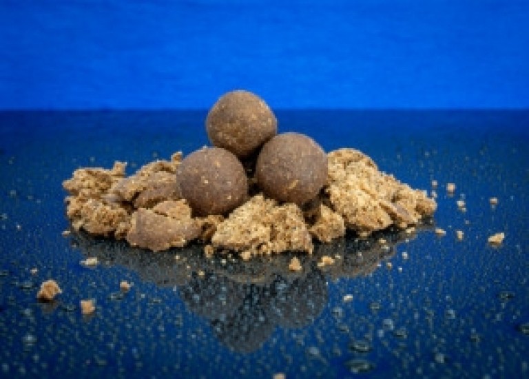 Bait Bait Tüzes Barack Oldódó Bojli 22 mm 1 kg