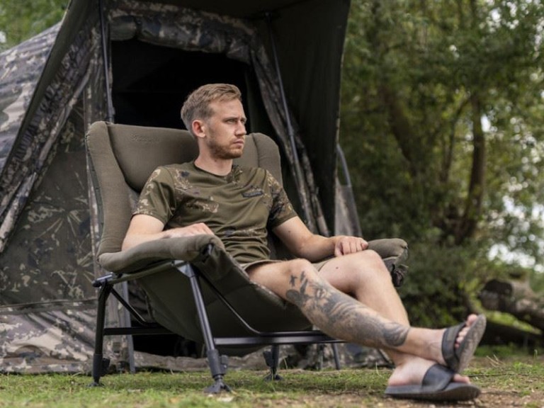 Nash Indulgence Emperor Shair Camo - Szék