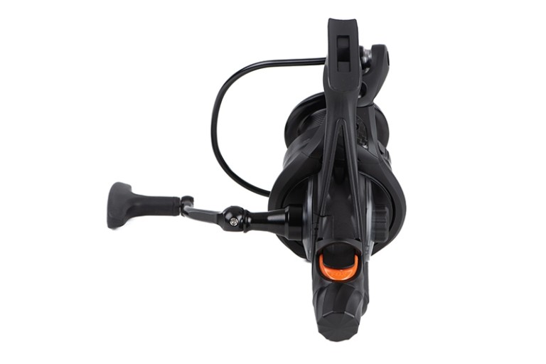 Fox Eos 8000 FS - Nyeletőfékes orsó