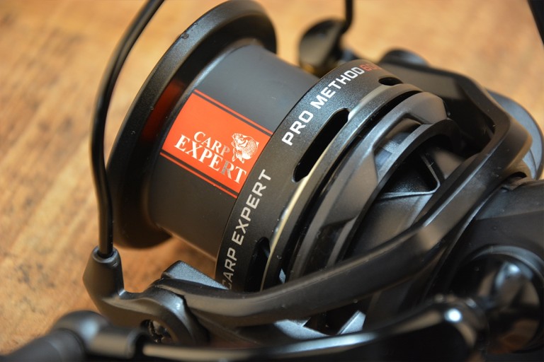 Carp Expert Pro Method 5000 - Elsőfékes orsó