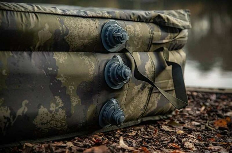 Solar Undercover camo Inflatable Unhooking Mat - Felfújható pontymatrac