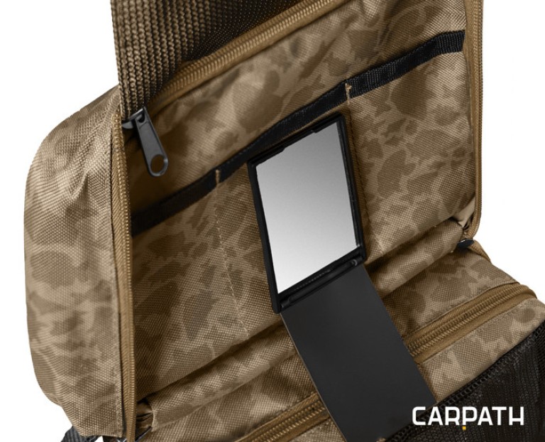 Delphin Area NICE Carpath Higiéniai táska