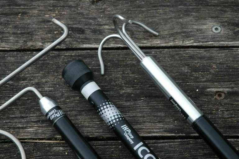 ICC BLACK EDITION Multifunkciós medertapogató rúd