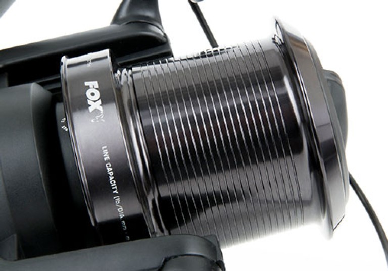 Fox Eos 12000 FS Reel nyeletőfékes orsó