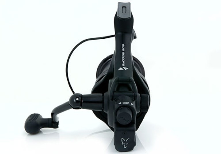 Fox Eos 12000 FS Reel nyeletőfékes orsó