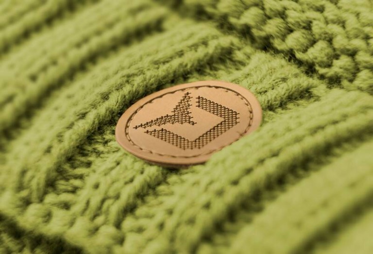 Delphin FolkSCHOOL téli sapka