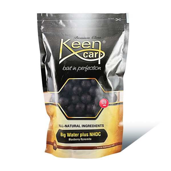 Keen Carp Boilie Big Water plus NHDC Blueberry Dynamite Bojli /áfonyás/ 1 kg