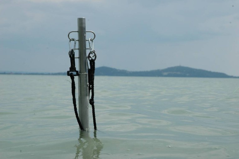 ICC ALU haltartó adapter medertapogató rúdhoz 15 cm, 4 db akasztóval