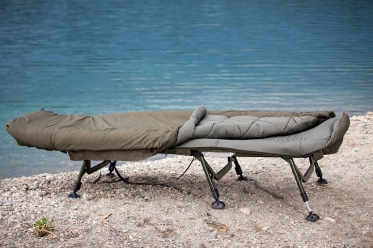 Solar Tackle SP C-Tech Bedchair Wide (Includes Detachable Bag) - Horgászágy hálózsákkal (széles)